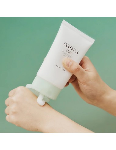 SKIN1004 Madagascar Centella Tea Trica B5 Cream - Crema