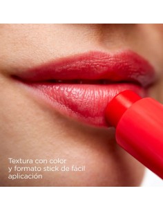ISDIN Labial Reparador con Ácido Hialurónico - Rojo 2