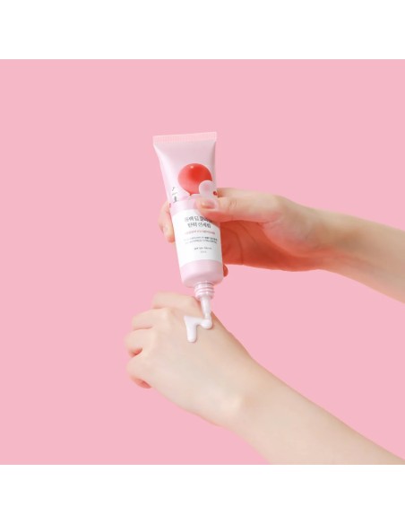 ROUND LAB Camelia Deep Collagen Firming Sun Serum SPF 50+ PA++++