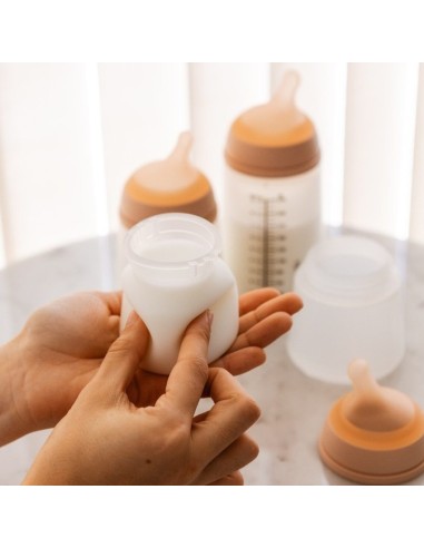 SUAVINEX Mothering Extractor de Leche Eléctrico Manos Libres + Biberón Zero Zero Anticólico 120 ml