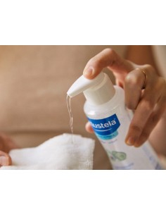 MUSTELA Agua Limpiadora Sin Aclarado 300 ml 2