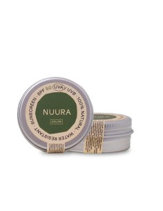 NUURA pantalla solar facial SPF50 mineral con color en lata de aluminio 18 ml